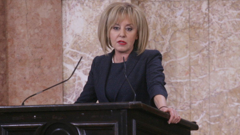 Експертна група да разгледа договора за екстрадиция със САЩ иска Мая Манолова