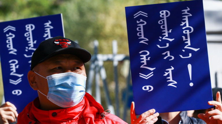 Китай задържа 130 монголци на протест срещу езиковата политика 