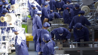 Новозаразените с коронавирус в Иран се увеличиха с 1606 през