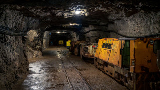 Балканска страна открива нова въглищна мина, но "само за малко"