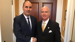 Цветанов се срещна със сенатори и конгресмени на молитвената закуска на Тръмп