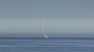 Подводница Колпино изстреля крилата ракета Калибър съобщават ТАСС и РИА