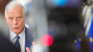 Европейският съюз признава правото на Украйна да се защитава от