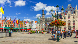 В Брюж където всяка уличка е като пощенска картичка и