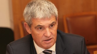КНСБ притеснени защо депутатите се бавят с мерките за излизане от кризата