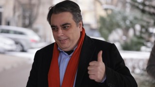 Лидерът на Продължаваме промяната Асен Василев става народен представител от