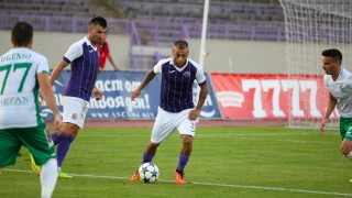 Етър приема Левски в среща от 12 ия кръг на Първа