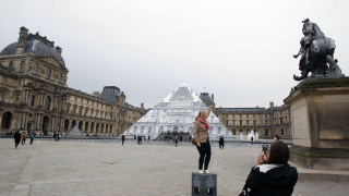 2 милиона по-малко туристи в Париж след терористичните актаки