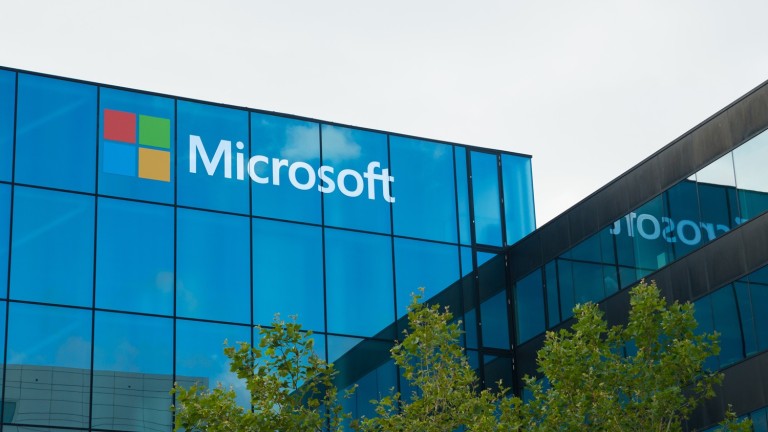 Microsoft подготвя мащабна нова инвестиция в Канада, която включва наемането