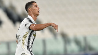 Звездата на Ювентус Кристиано Роналдо не спира да изумява с