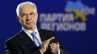 Управляващата партия в Украйна печели парламентарния вот