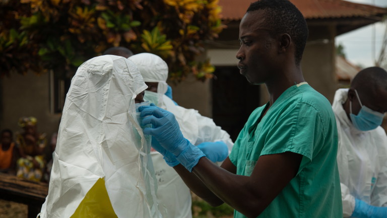 Първи случай на ебола в Уганда 