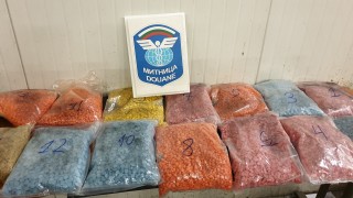 Митничарите на ГКПП Капитан Андреево намериха и задържаха 35 килограма