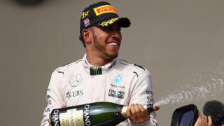 Луис Хамилтън остана много доволен от победата в състезанието за Гран