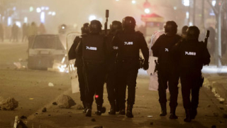 11 полицаи са ранени при сблъсъци в испанския град Бургос