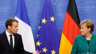 Германският канцлер Ангела Меркел обмисля да се присъедини към френския
