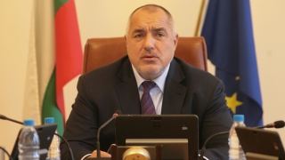 Спирате всякакви обществени поръчки, заповяда Борисов на министрите
