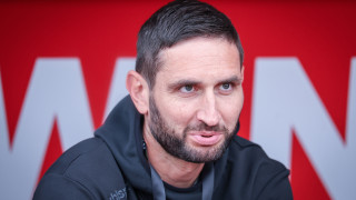 Треньорът на Арда Александър Тунчев с половин уста