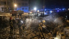 Властите в Харков съобщават за удари в центъра на града