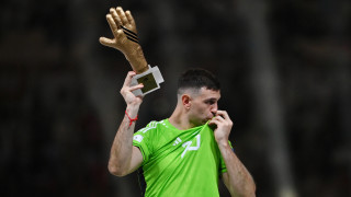 Вратарят на Астън Вила и аржентинския национален отбор Емилиано Мартинес