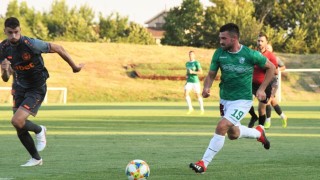 Берое няма да може да разчита на защитника Александър Василев