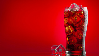Кока Кола безспорно е една от най популярните марки кола която милиони