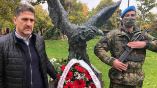 Ръководството на ЦСКА уважи празника на военния парашутист Изпълнителният директор
