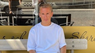 Полузащитникът Давид Сегер е изразил пред ръководството на шведския Йостер