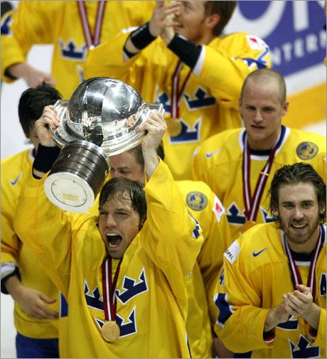 Швеция спечели световната титла по хокей на лед 