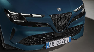 Alfa Romeo миналата седмица представи официално първия си електрически автомобил