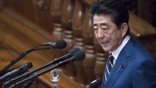 Премиерът на Япония: С провеждането на Олимпийските игри ще докажем, че можем да се справим с коронавируса