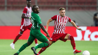 Треньорът на Олимпиакос Педро Мартинс смята че съдията Боби