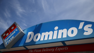 Роботи ще доставят пиците на Domino’s по домовете