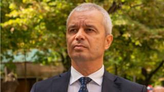 Костадин Костадинов отново поиска сваляне на санкциите срещу Русия