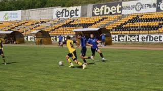 Миньор (Перник) с втора поредна победа в контролите