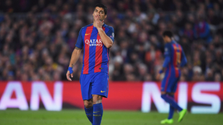 Луис Суарес може да претърпи операция информира радио Каталуня Нападателят на