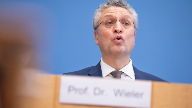 Германия регистрира рязко покачване на случаите на коронавирус. Директорът на