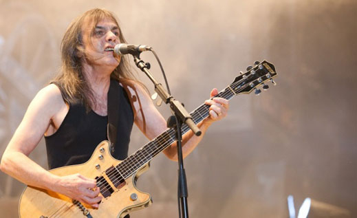 Основателят на AC/DC излиза в пенсия