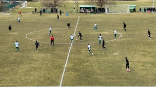 Пирин Благоевград победи Локомотив Пловдив с 2 1 в контролна среща