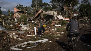 Броят на загиналите от проливни дъждове в Южна Бразилия нарасна