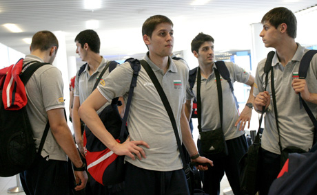 Волейболните национали се преместиха в Ботевград 