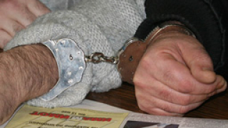 Арестуваха баща и син за убийство в Ямболско