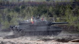  Испания също дава танкове 
