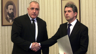 Борисов дава на БСП 20 депутати да управляват