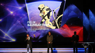 Австрийският екстремен атлет Феликс Баумгартнер който през 2012 г скочи