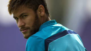 Страховит удар по Бразилия