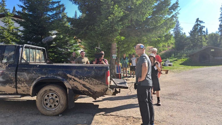 Зад кадър на сериала