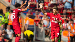 Барселона и Ливърпул обмислят бартер между нападателите Мемфис Депай и