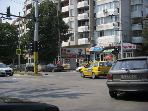 Закопчаха онанист в центъра на Варна