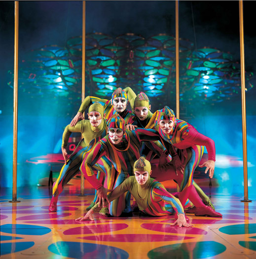 25 000 костюма в реквизита на Cirque Du Soleil